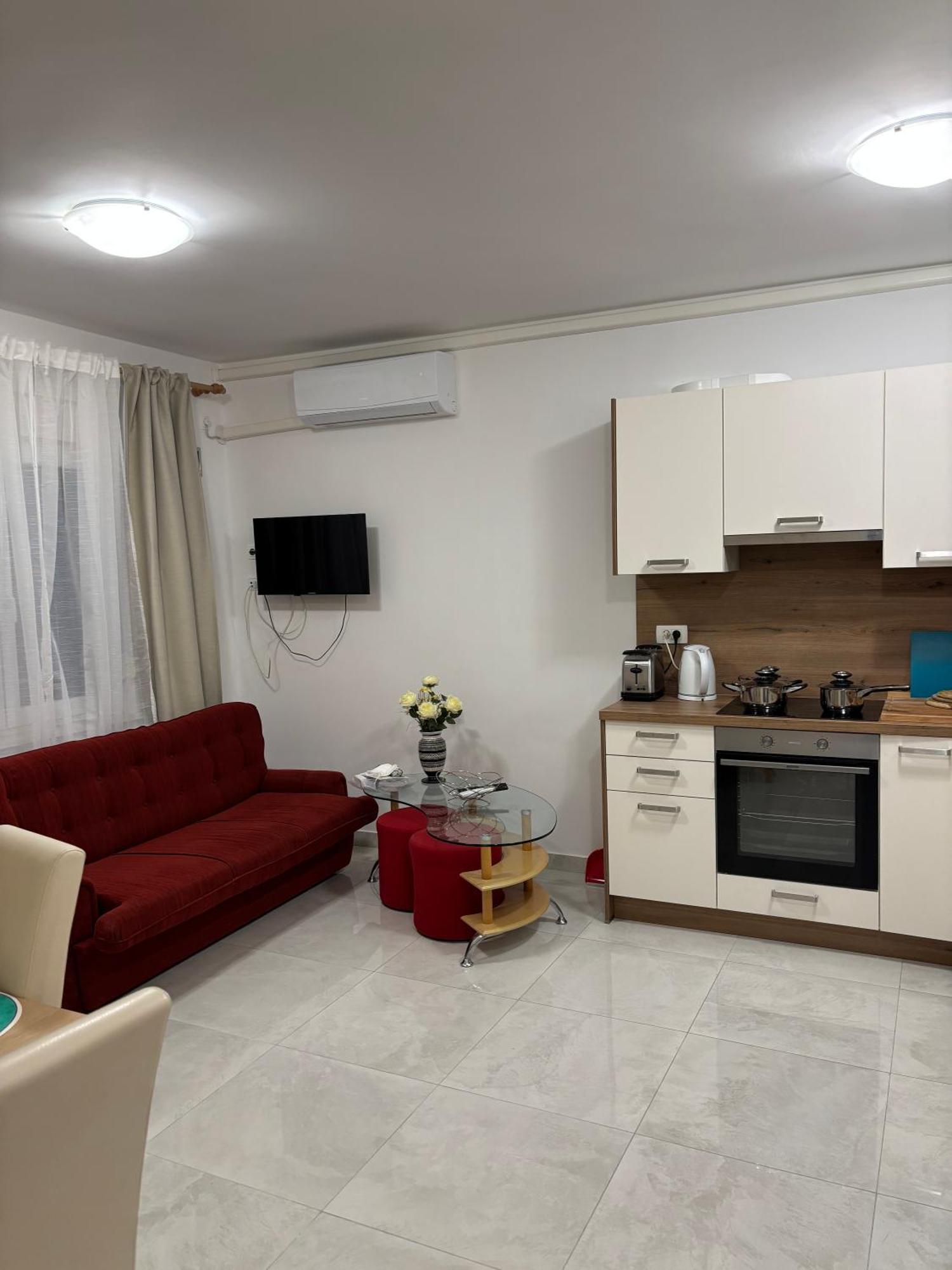 Family Apartments Vesna- 100 M Beach -Center Crikvenica Exterior foto